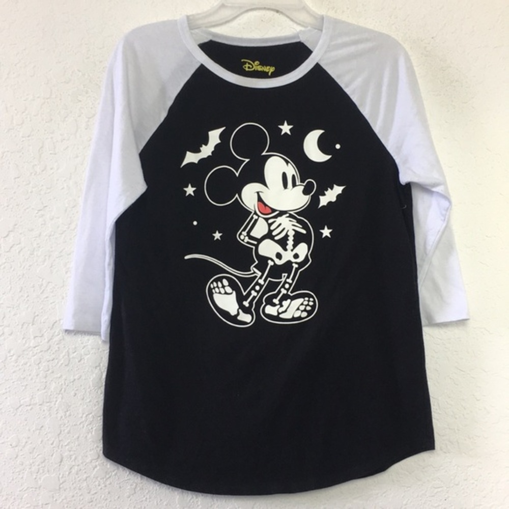 ✅Boys Youth Disney World shirt size XL